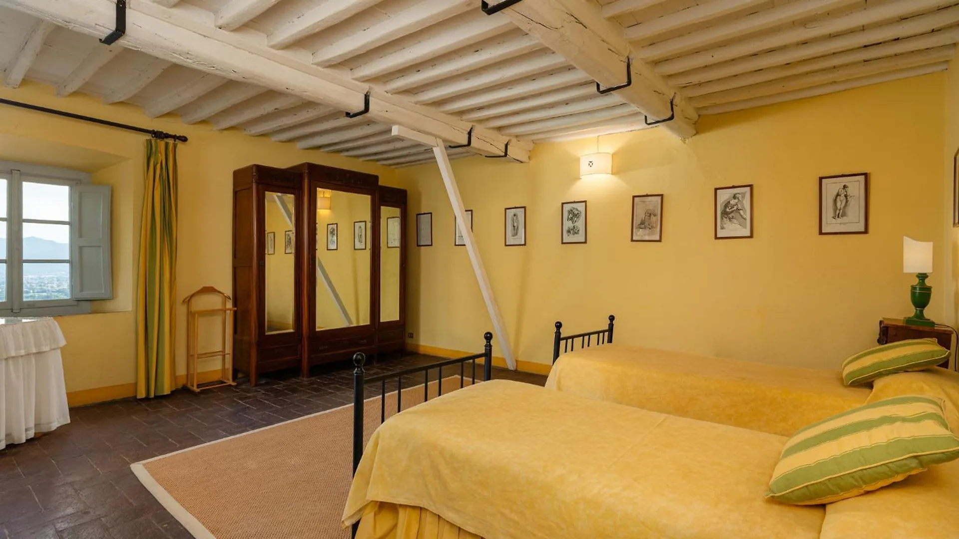 Farm stay Agriturismo Mansi Bernardini Lucca Italy